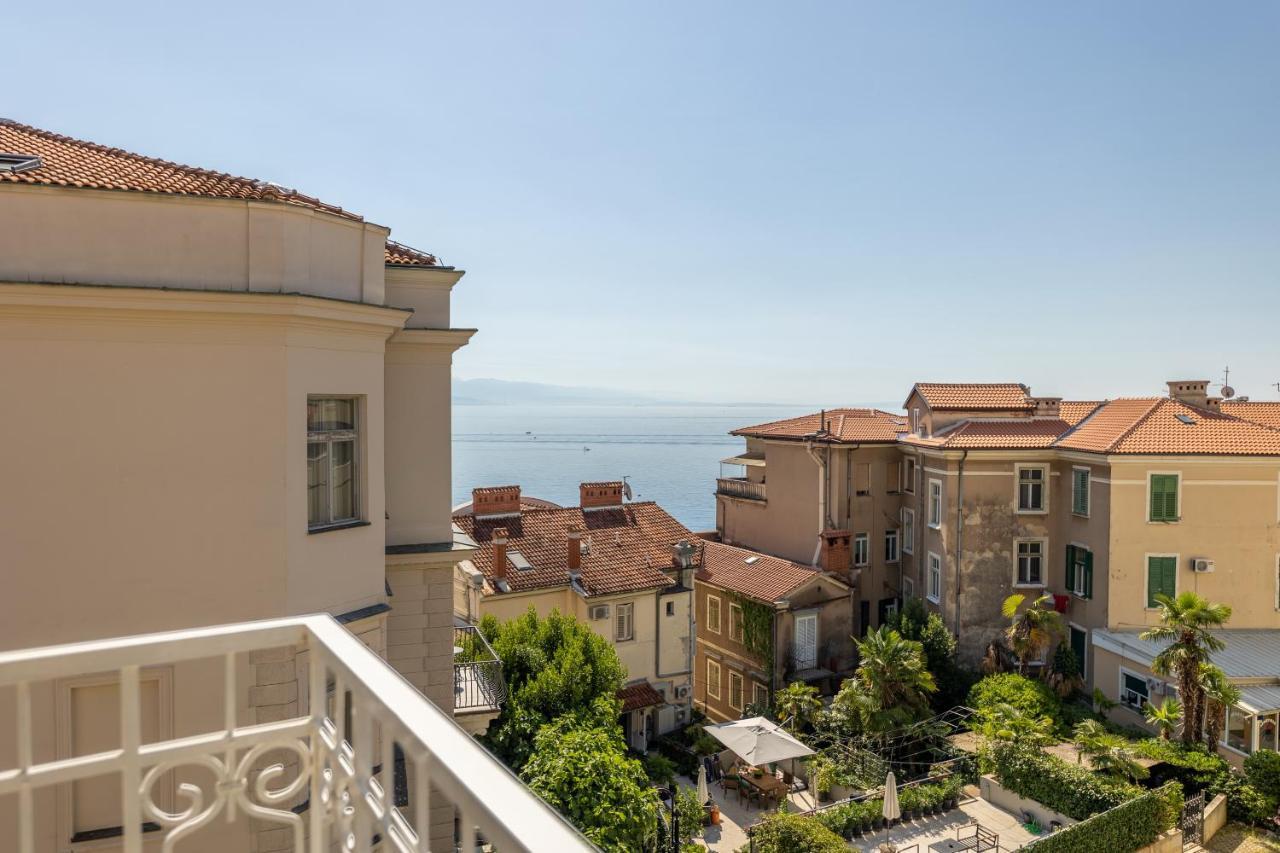 Apartments Liburnija أوباتيا المظهر الخارجي الصورة