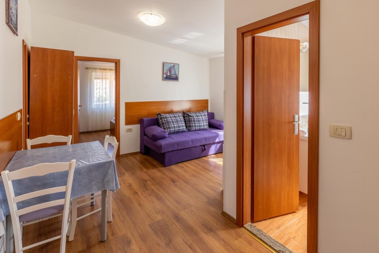 Apartments Liburnija أوباتيا المظهر الخارجي الصورة