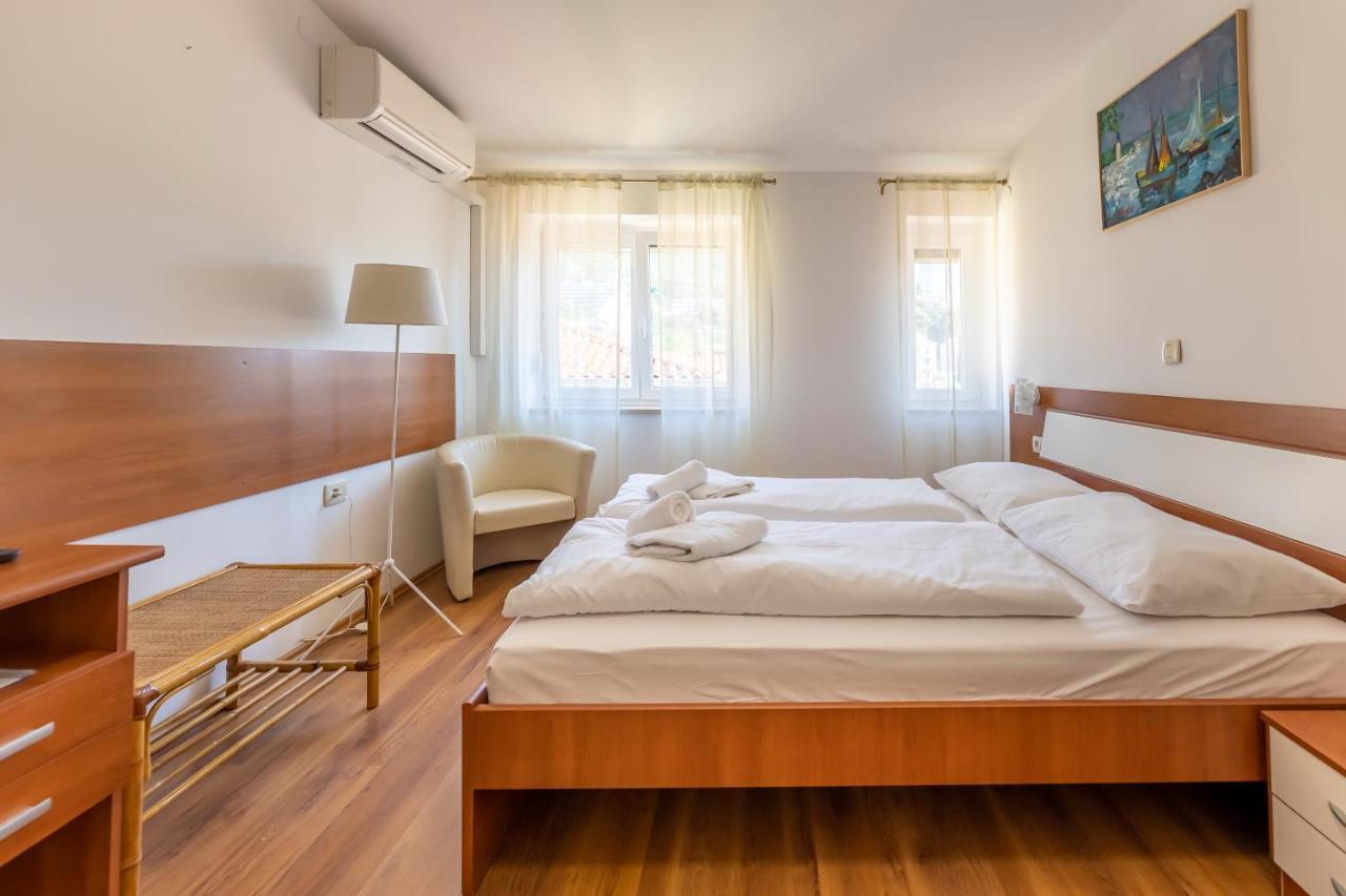 Apartments Liburnija أوباتيا المظهر الخارجي الصورة