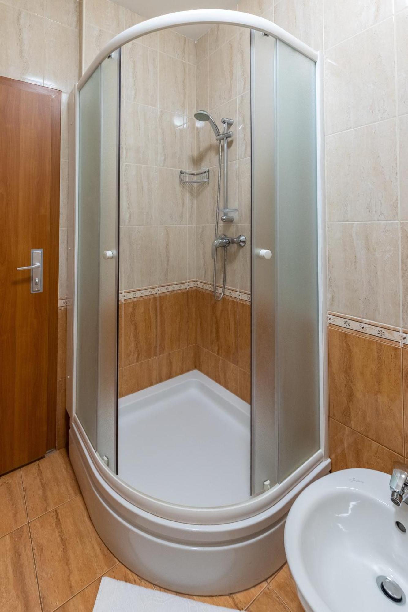 Apartments Liburnija أوباتيا المظهر الخارجي الصورة