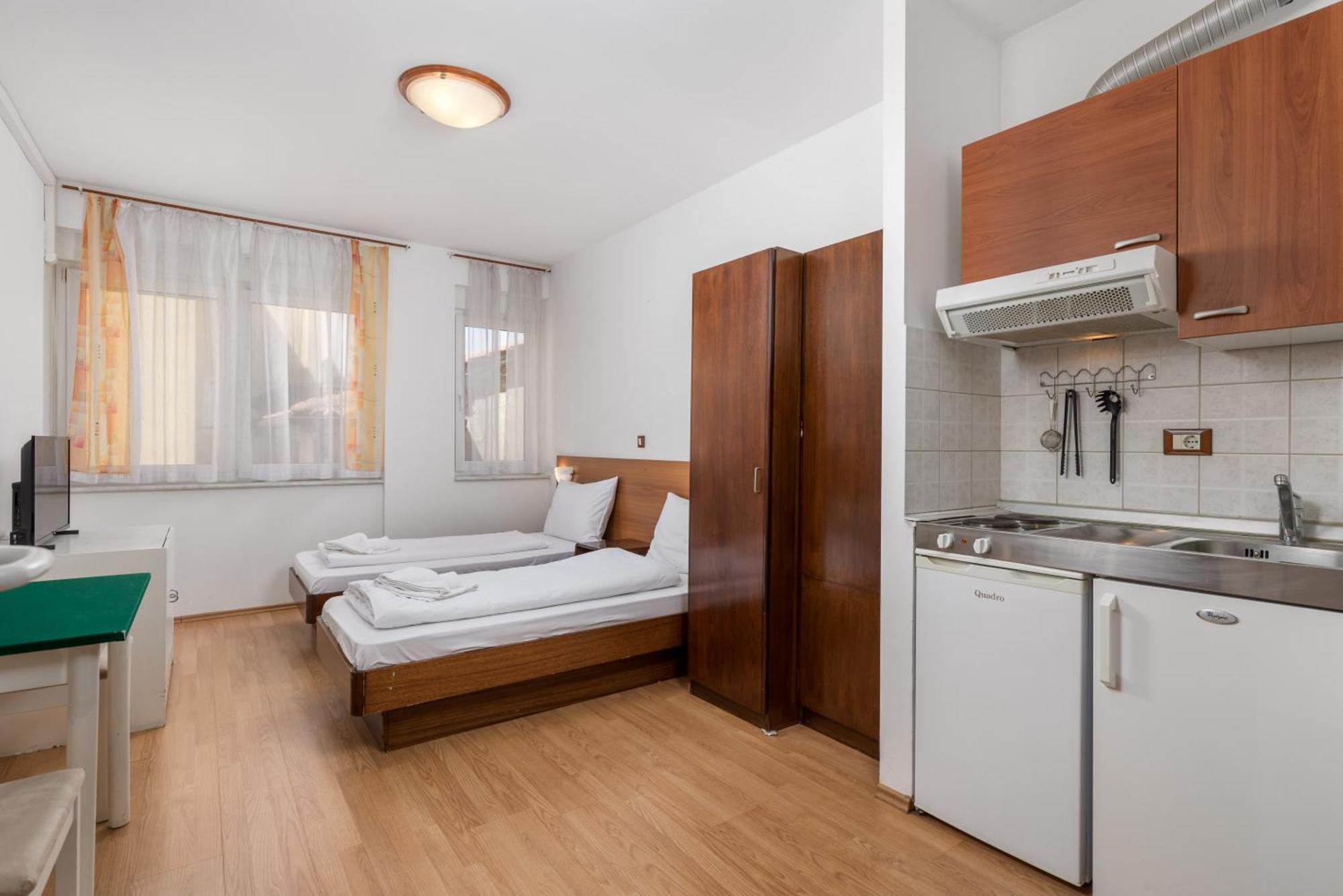 Apartments Liburnija أوباتيا المظهر الخارجي الصورة